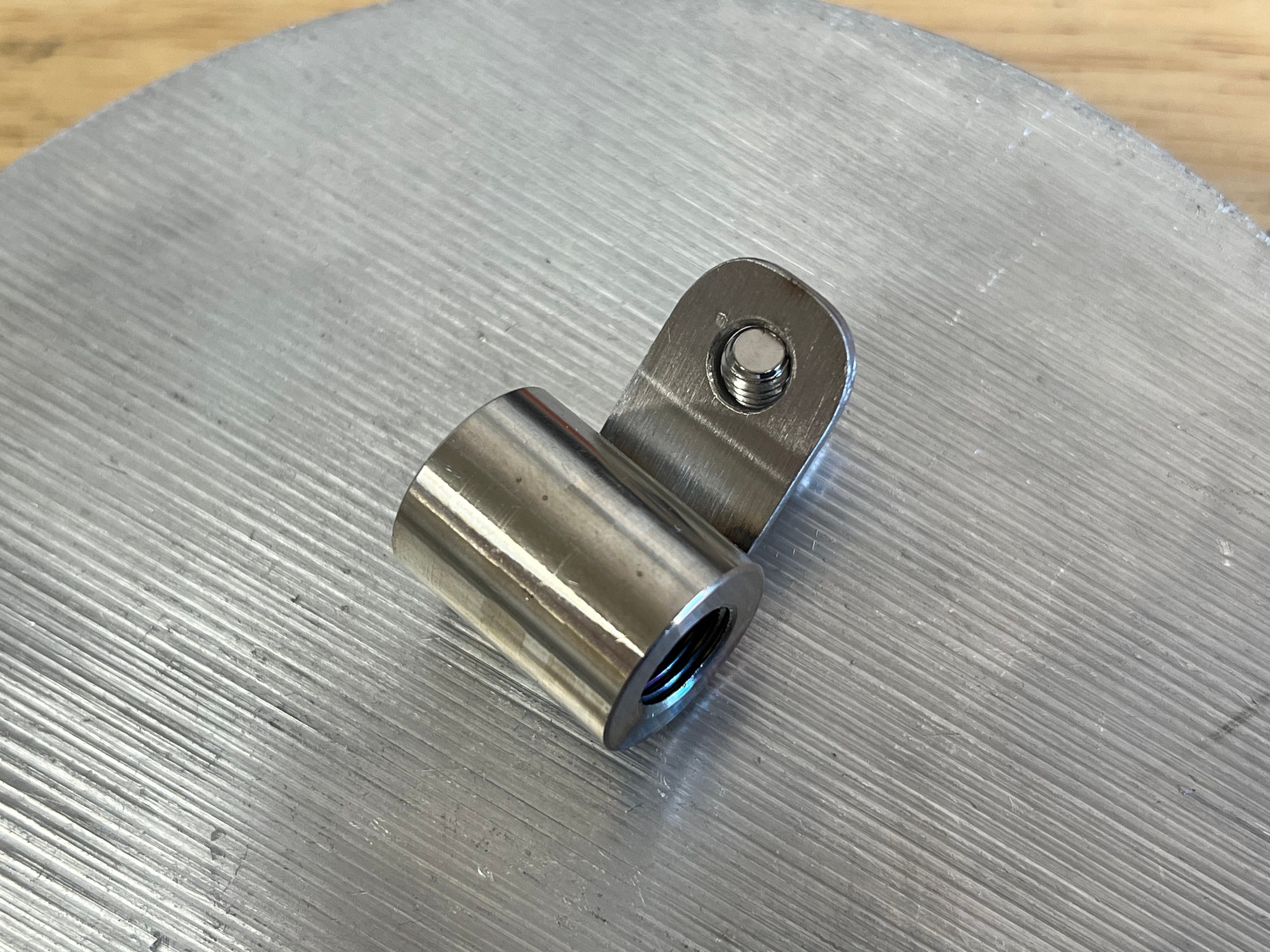 Sensor Stud Mount Sensor Mount-1/8NPT – DI Fabrication